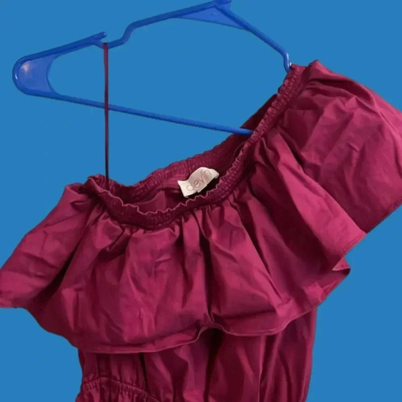 5/$25 Devlin One Shoulder Small Dress - Picture 3 of 7